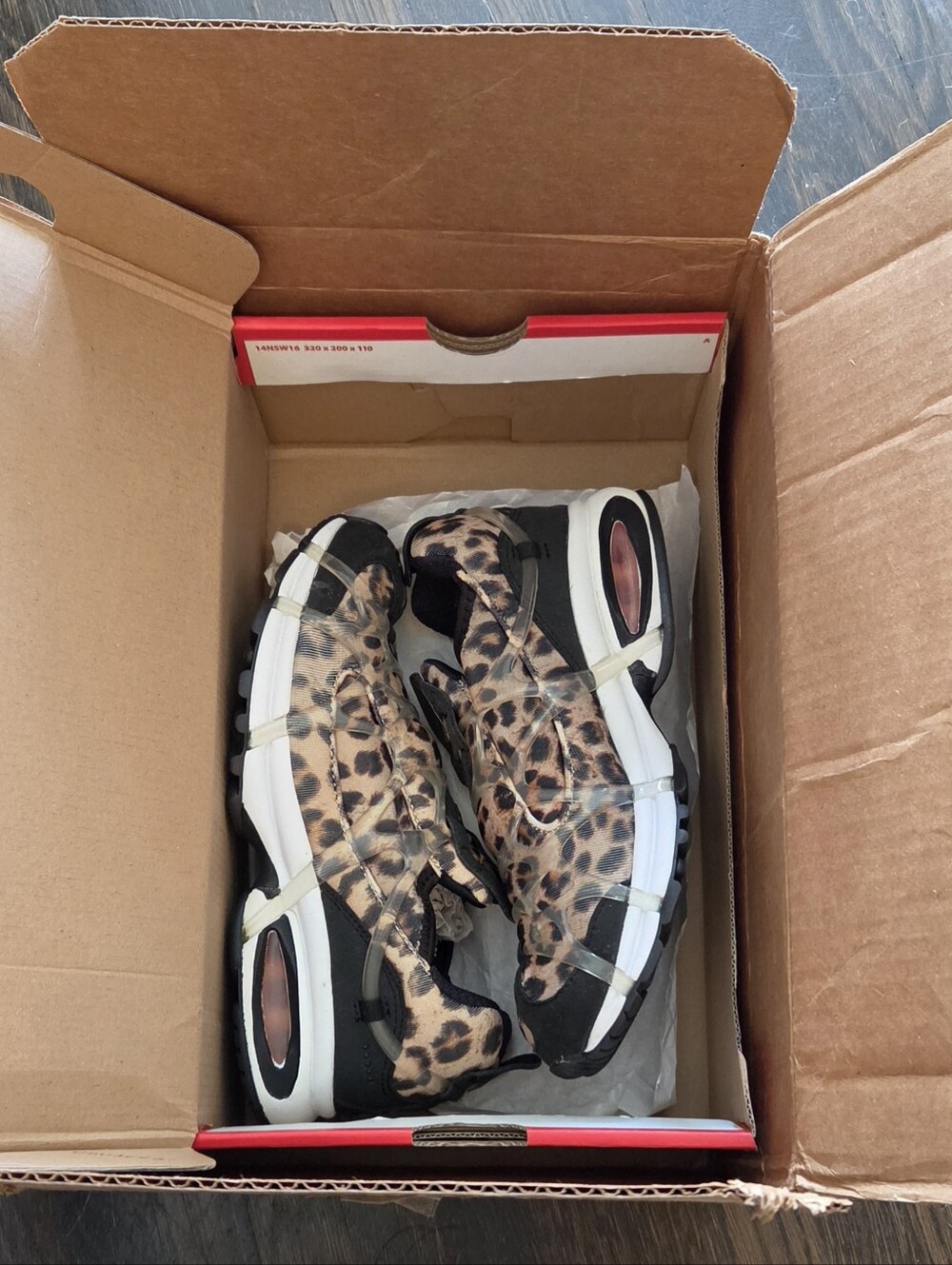 Nike Air Kukini SE Leopard (Black/Kumquat/White) Sneakers - Size 6 - Picture 10 of 13